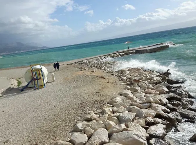 Trstenik Split